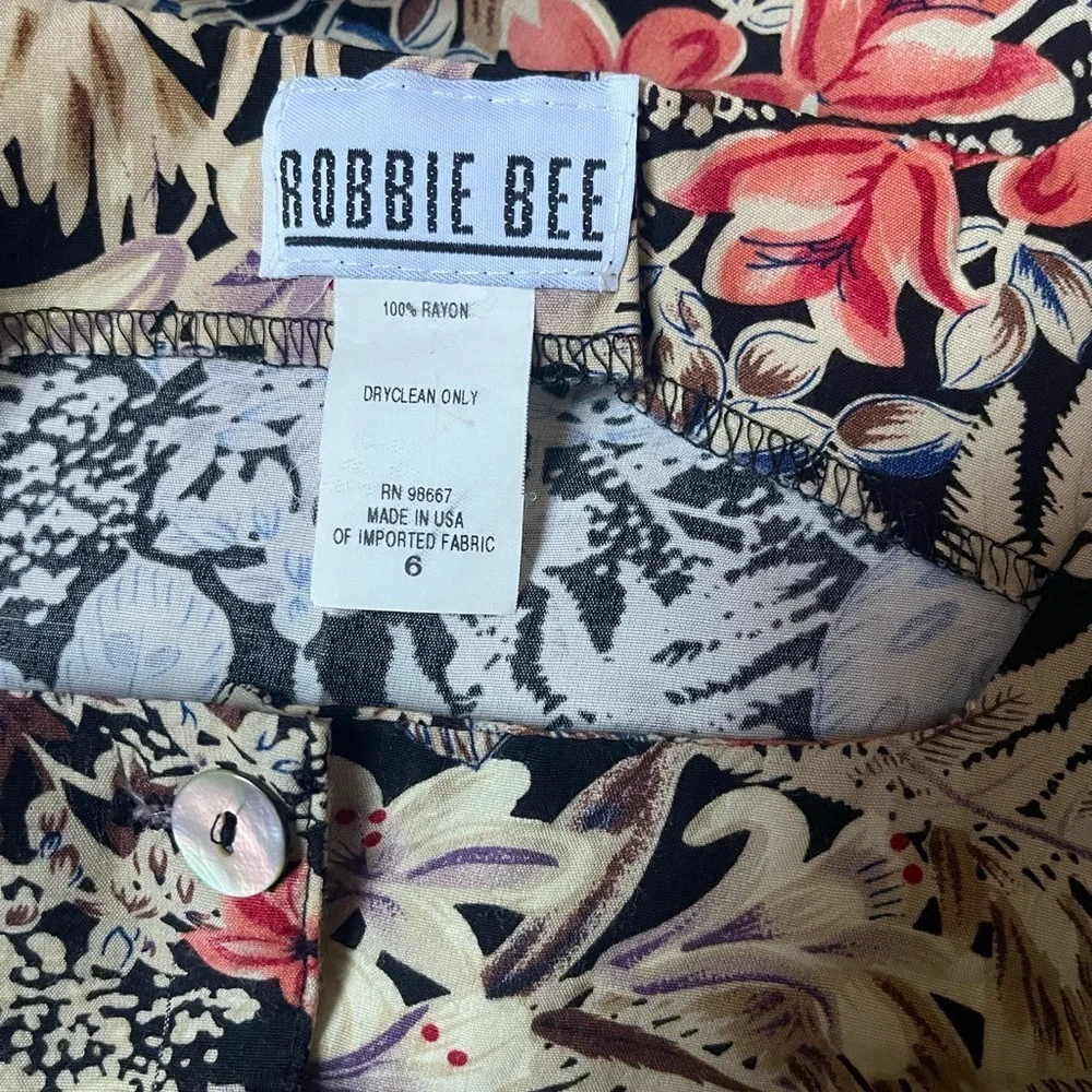 Floral Print Sleeveless Maxi Dress - Picture 4 of 6